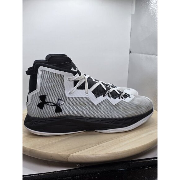 Under Armour UA Lightning 4 Men’s Basketball WHT/BLK 1301667-100 Size 9.5 US - Picture 3 of 9